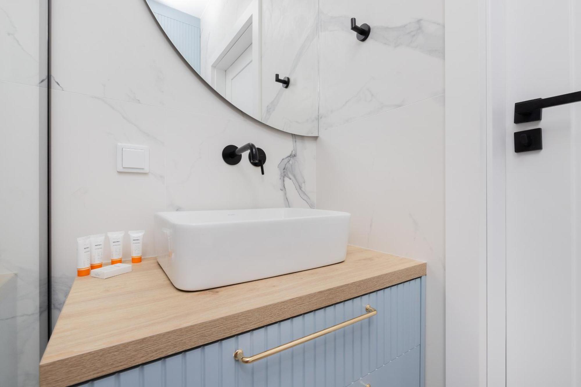 Sienna Grobla Apartment With View Of The Motlawa Terrace & Sauna, Gym By Noclegi Renters Gdańsk Extérieur photo